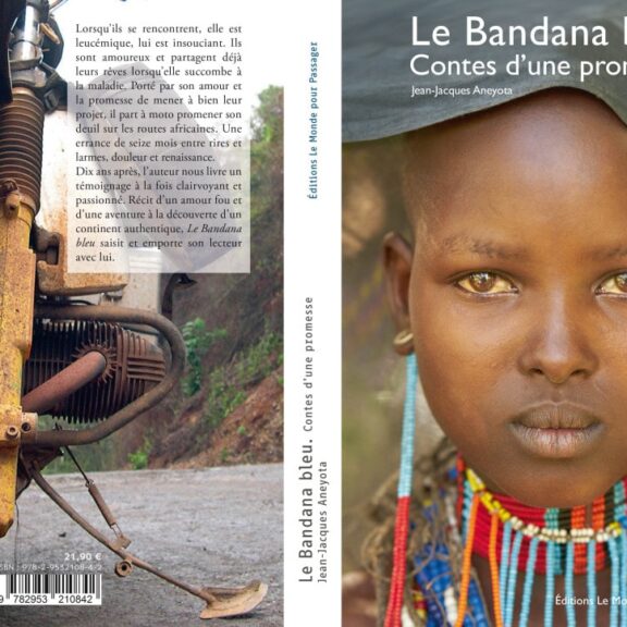 livre bandana bleu