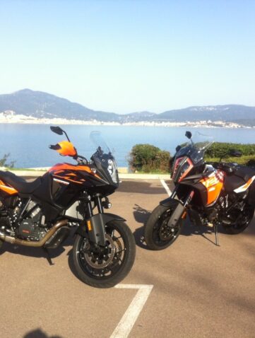 KTM Adventure 1090 et KTM Super Adventure 1290 S