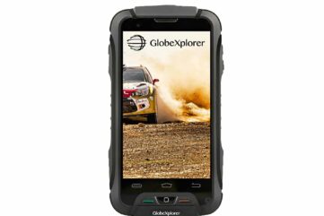 smartphone globe
