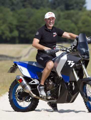 Yamaha T7