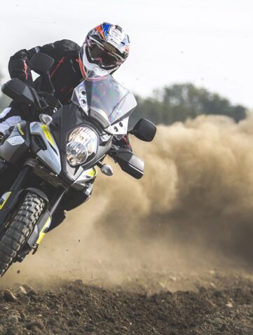 Suzuki V-strom Academy