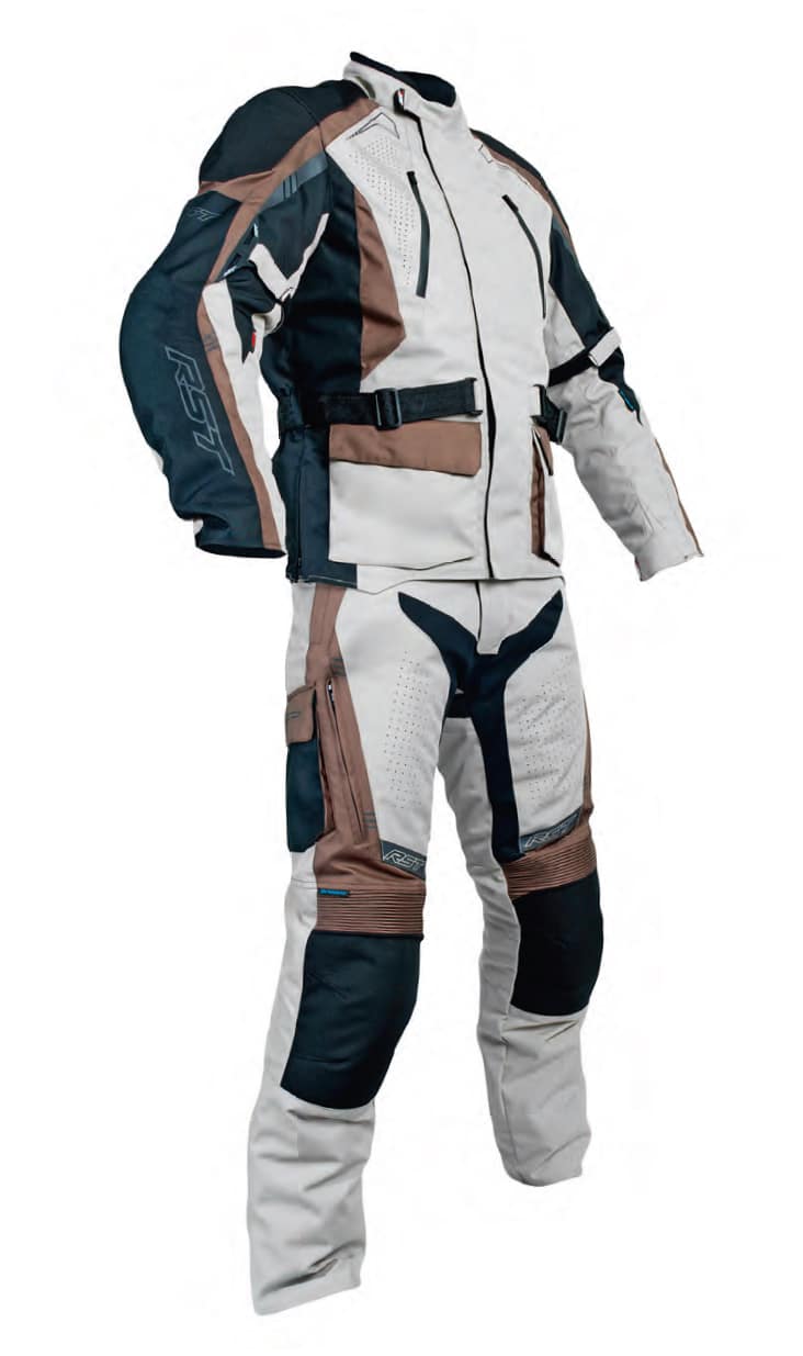 Tenue complète