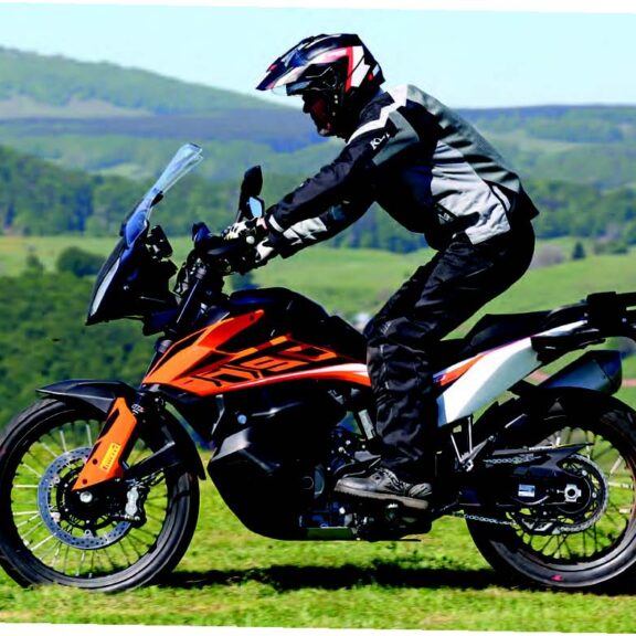 KTM 790 ADVENTURE
