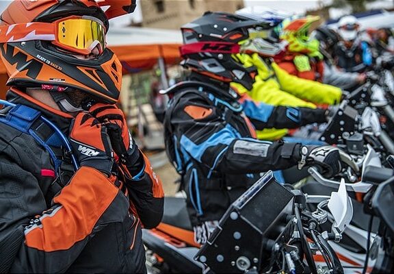 KTM ULTIMATE RACE 2020