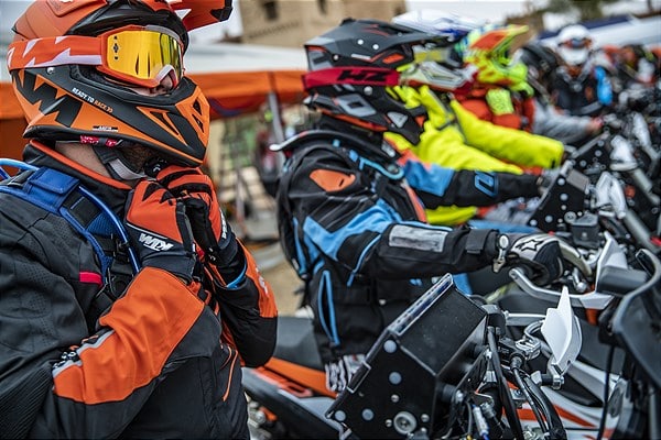 KTM ULTIMATE RACE 2020