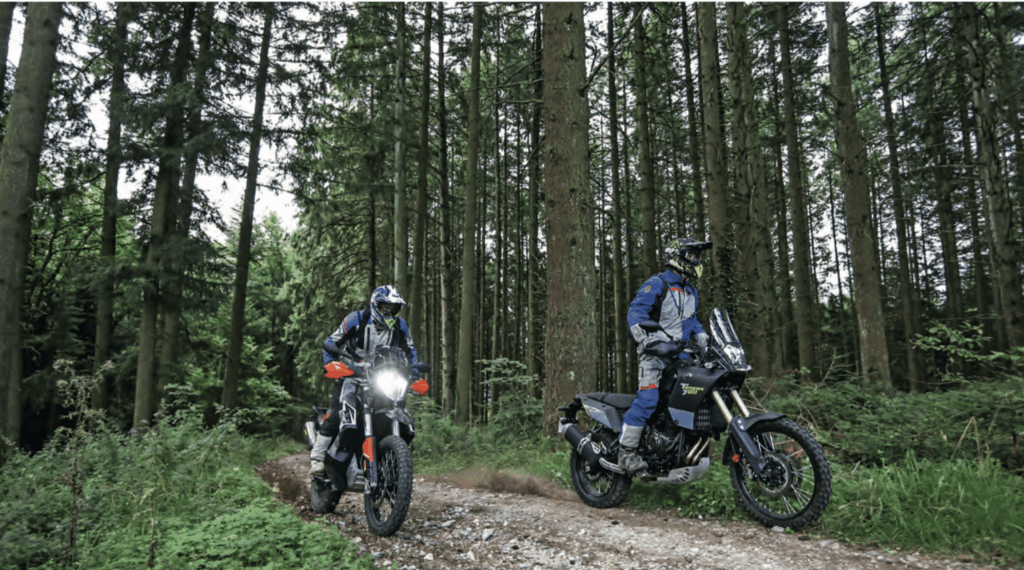 KTM 790 Adventure vs YAMAHA
