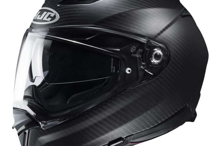 Casque F70 Carbon