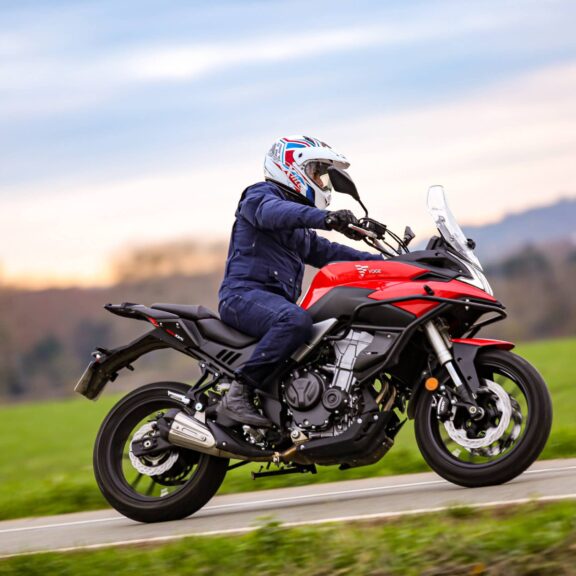 VOGE 500 DS