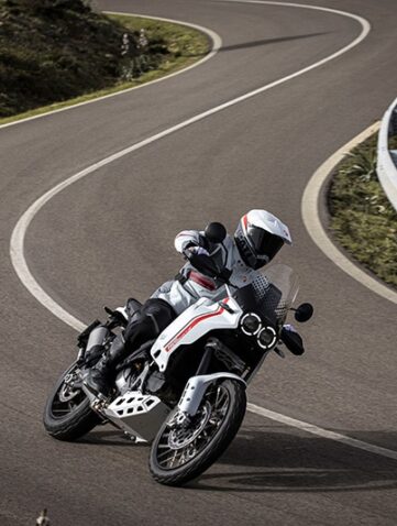 Ducati France aux Tadays