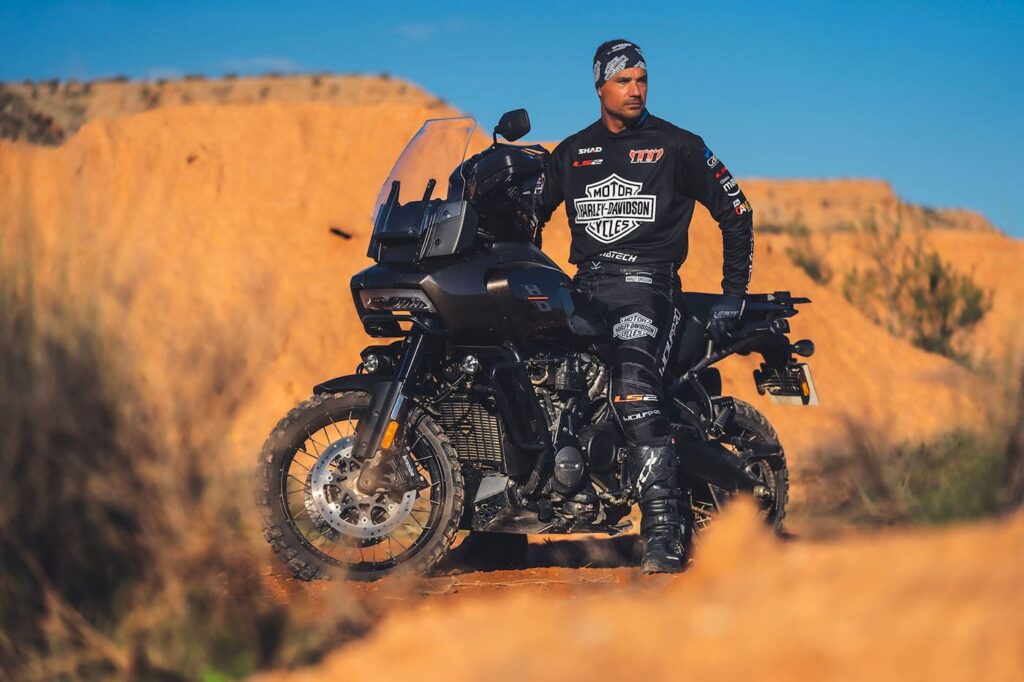 Joan Pedrero et sa Harley Davidson 1250 Pan America