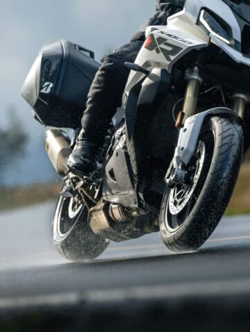 Battlax T33, pneus Bridgestone