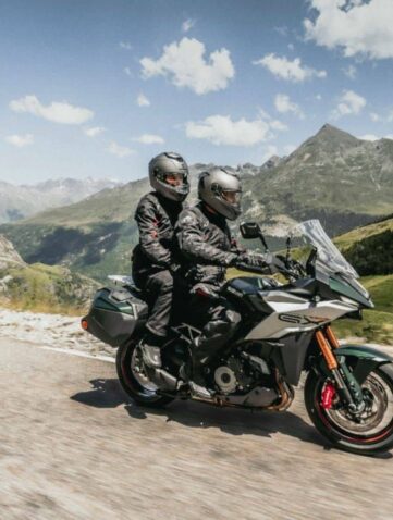 Suzuki trail