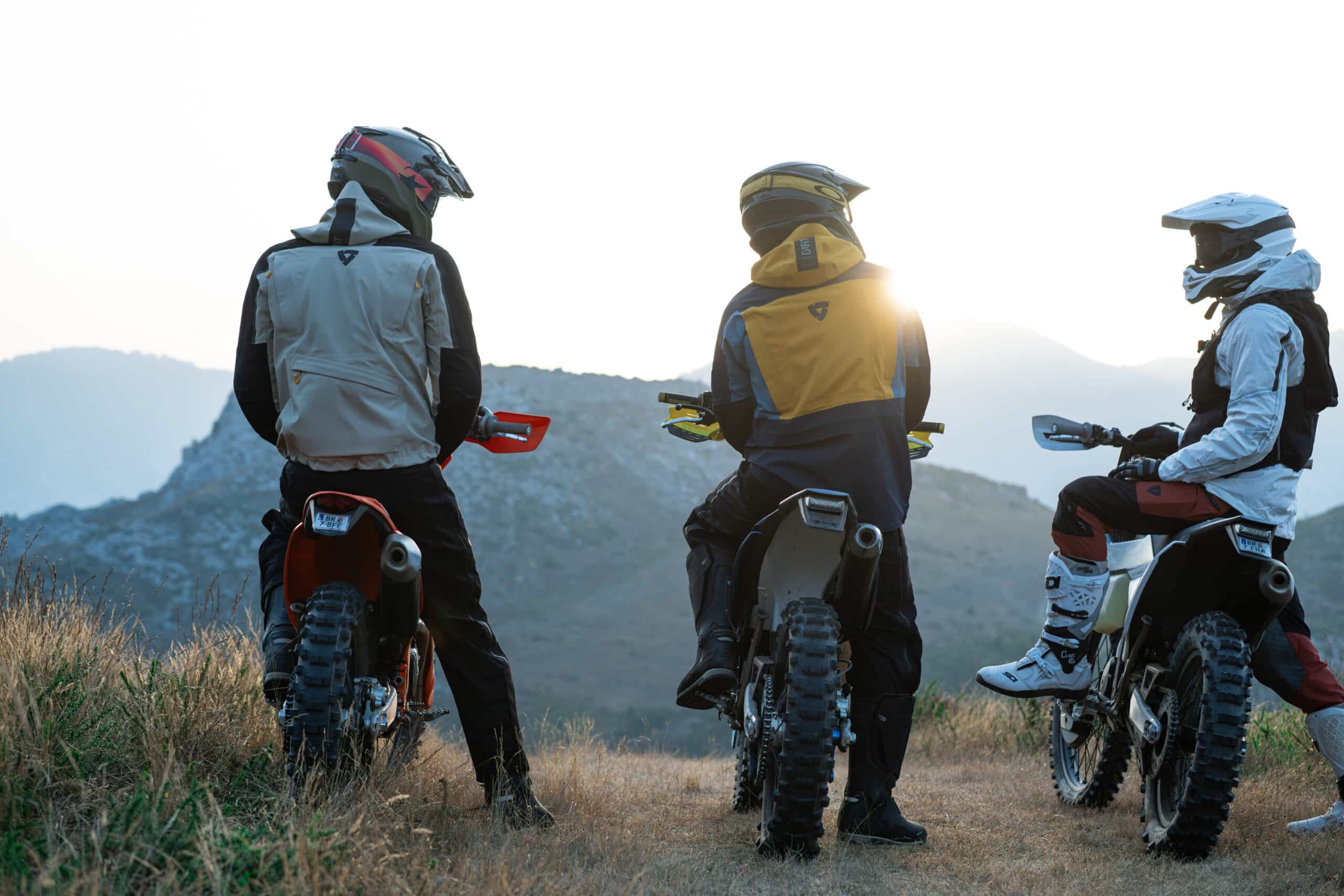 REV’IT! DIRT Series 2025
