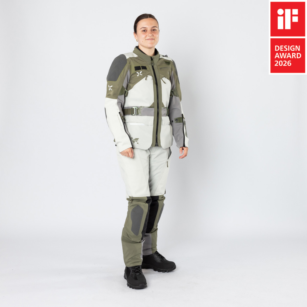 Tenue moto iXS Venture-Air 1.0 femme coloris clair, équipement trail ventilé pour aventure et off-road