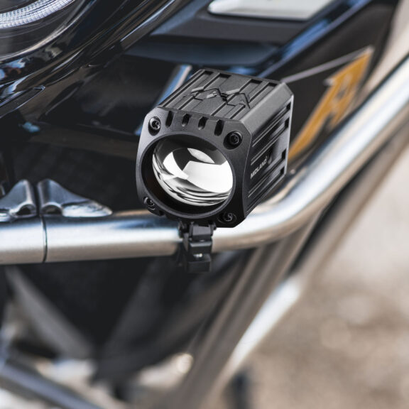 Installation feu additionnel Midland MLH Lite sur moto